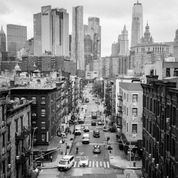 Black and white cityscape shot on Kentmere 400 35mm film showing sharp urban detail and versatile high-speed tonal range