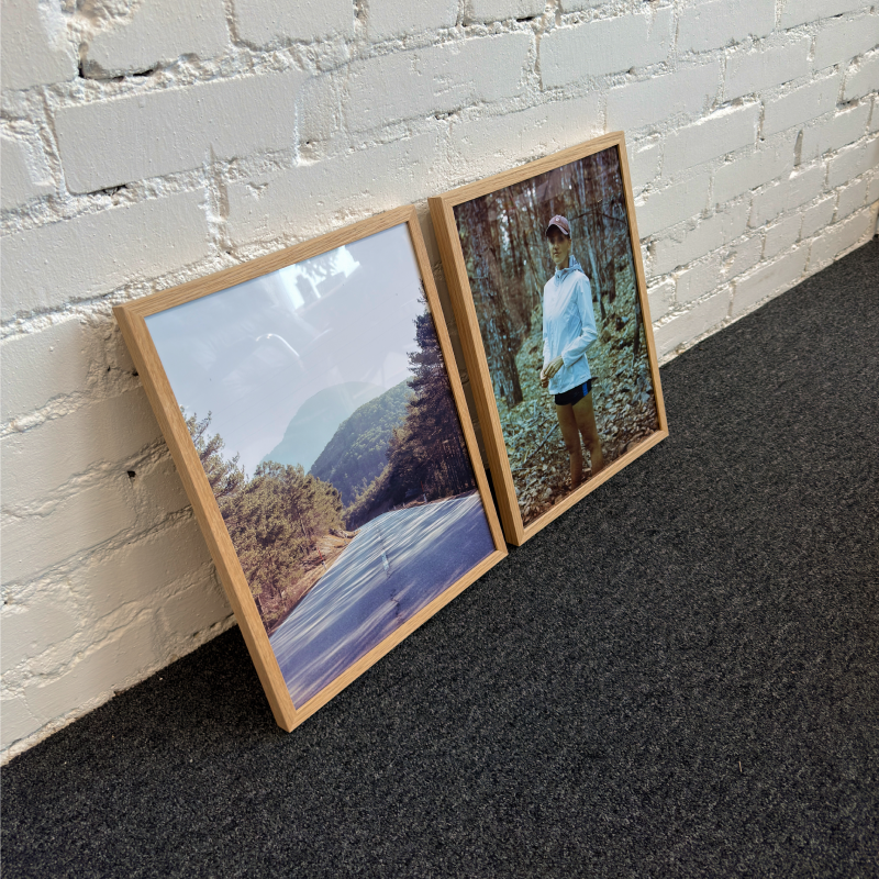 REEL Paper 8 printed pictures in 40x30