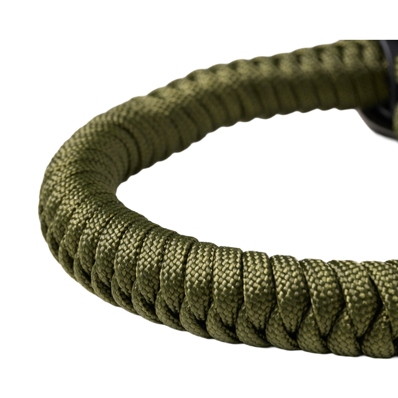 SmallRig braided wrist strap in green, close-up of the braided cord